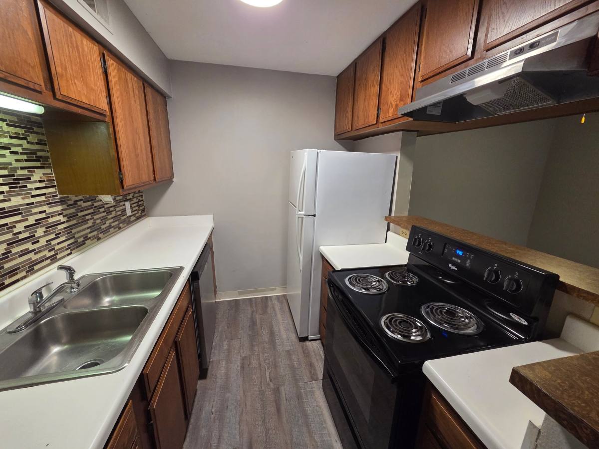 Apartment for rent at 1325 N Meridian Ave #101, Wichita, KS 67203