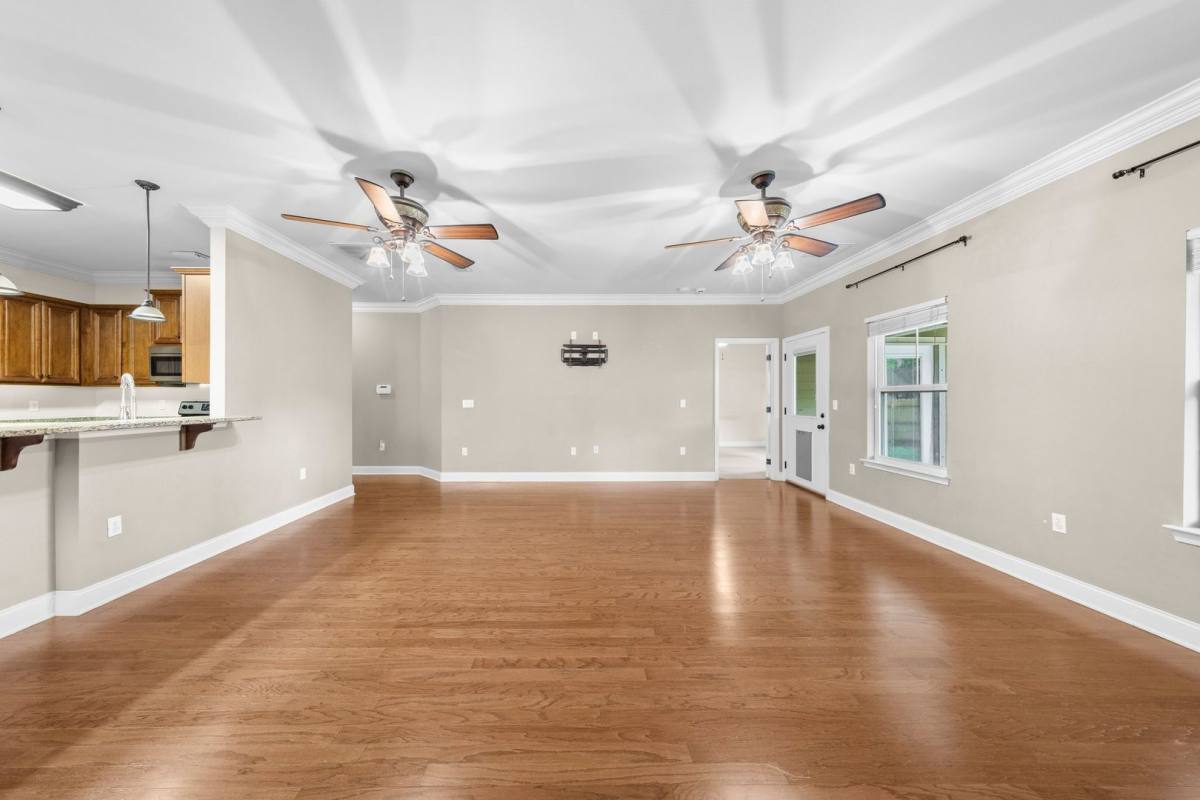 House for rent at 302 Palm Blvd N, Niceville, FL 32578