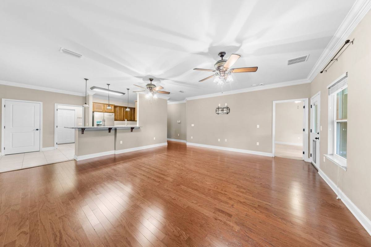 House for rent at 302 Palm Blvd N, Niceville, FL 32578