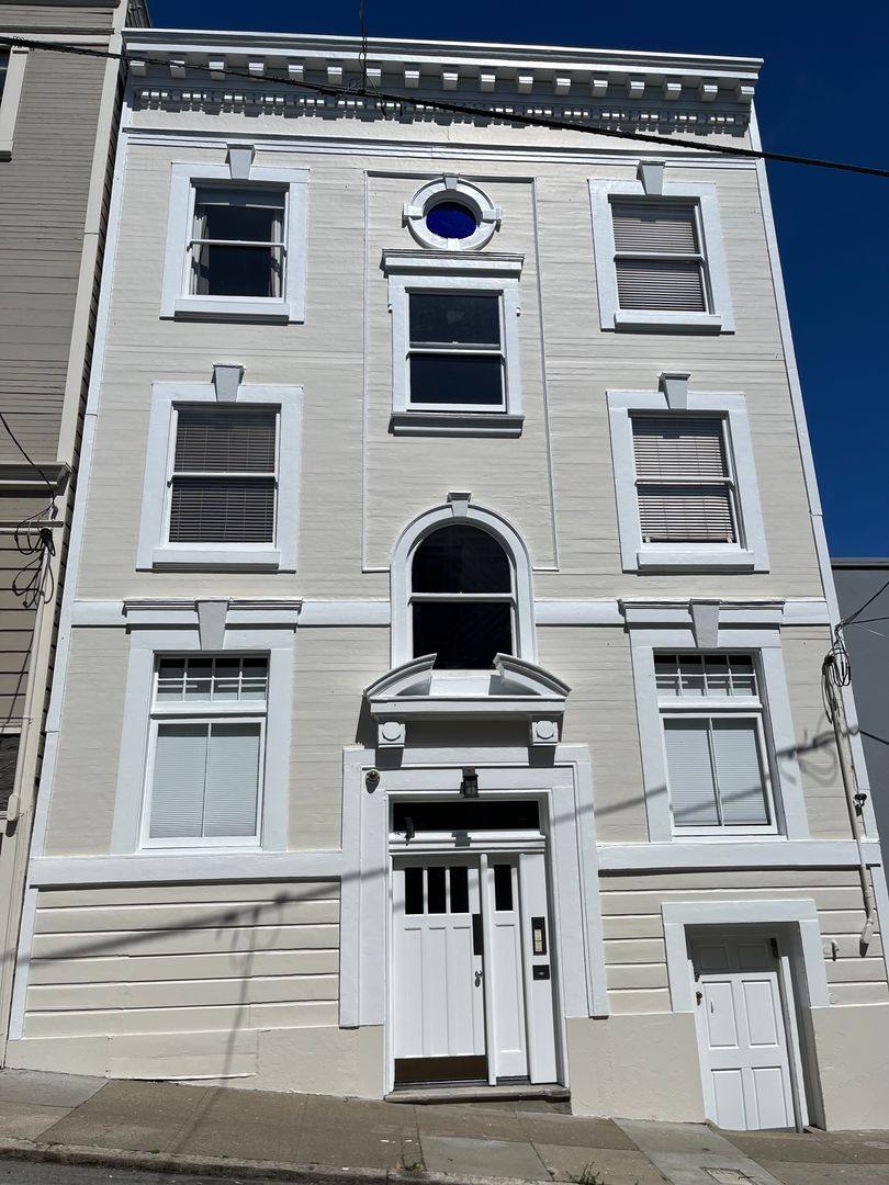 Apartment for rent at 578 C Hickory St, San Francisco, CA 94102