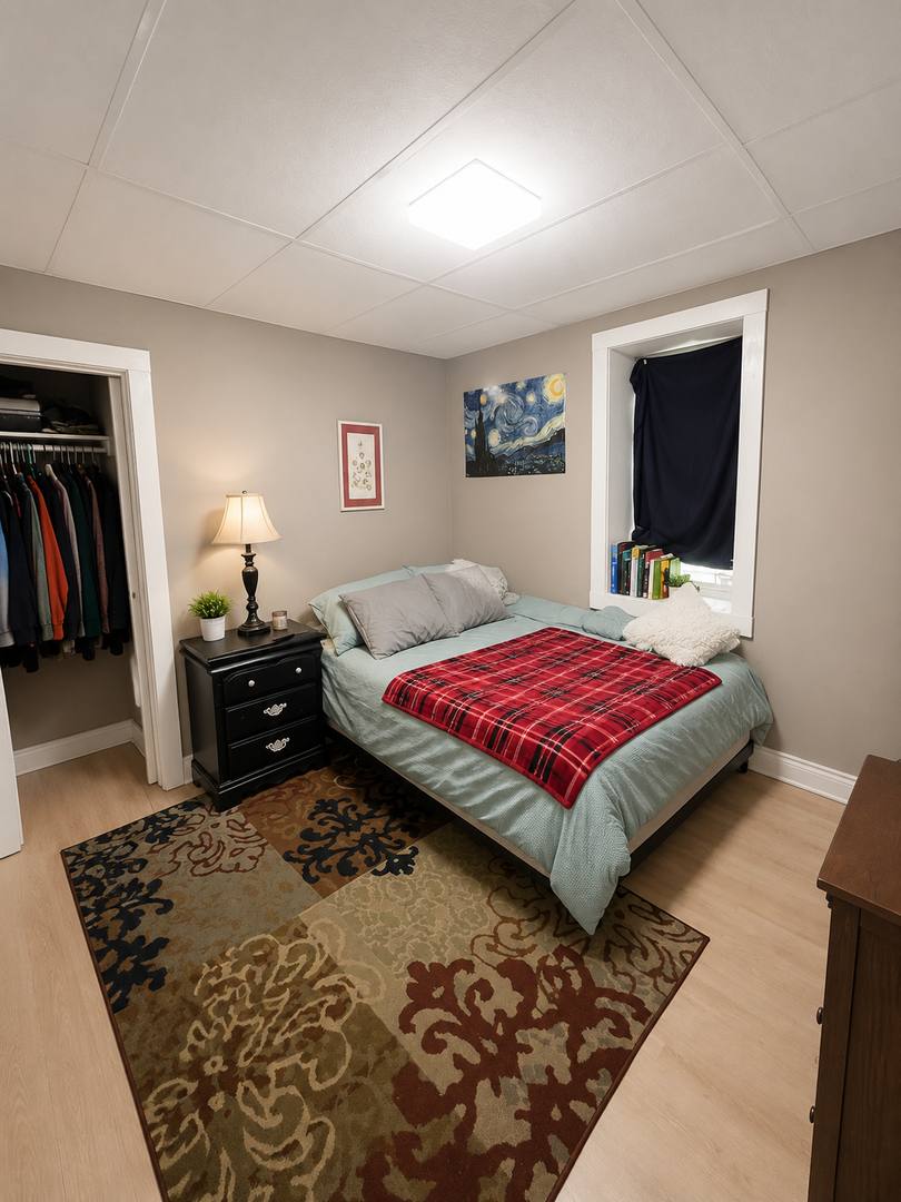Apartment for rent at 423 Commonwealth Ave #4, Duluth, MN 55808