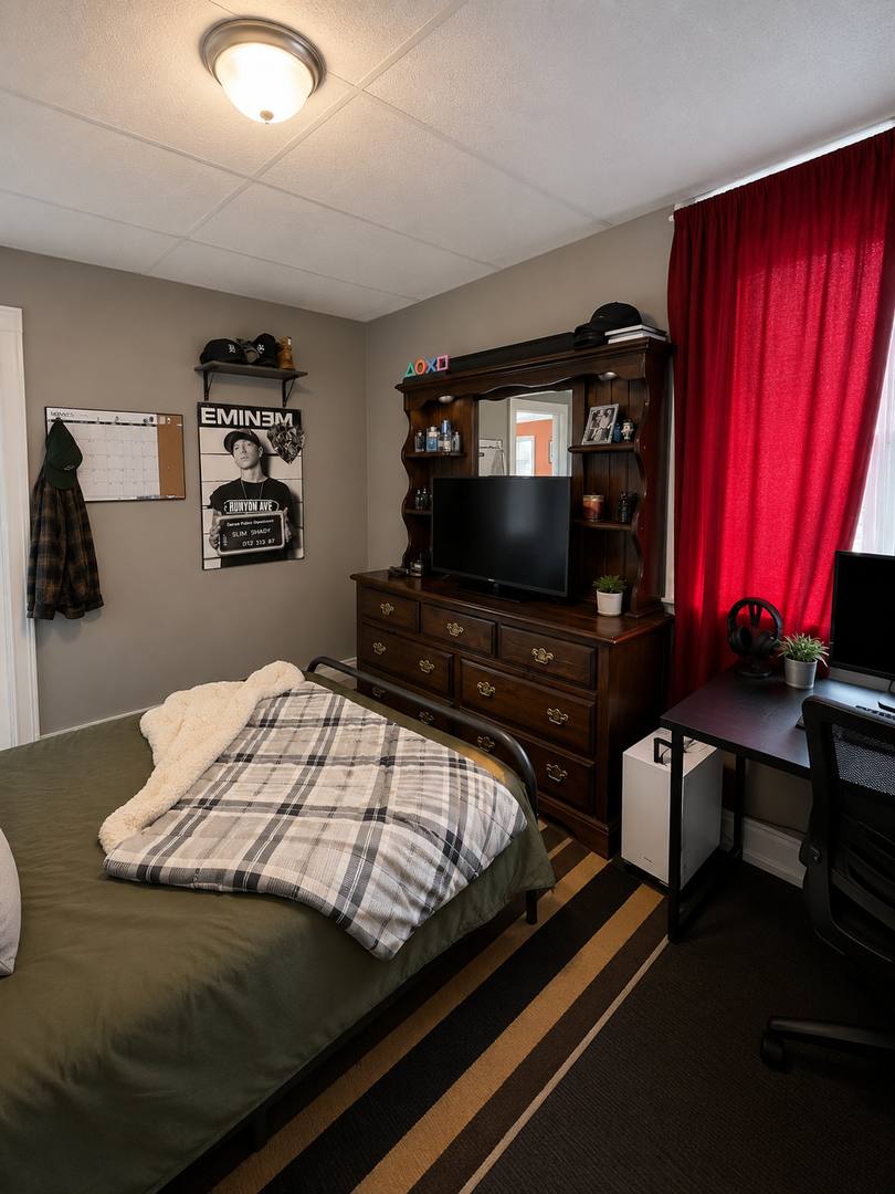 Apartment for rent at 423 Commonwealth Ave #4, Duluth, MN 55808