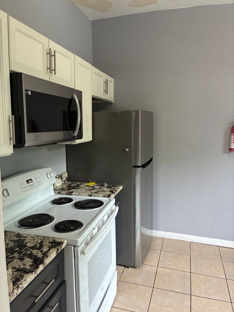 Apartment for rent at 3021 Ashlyn St, Pittsburgh, PA 15204