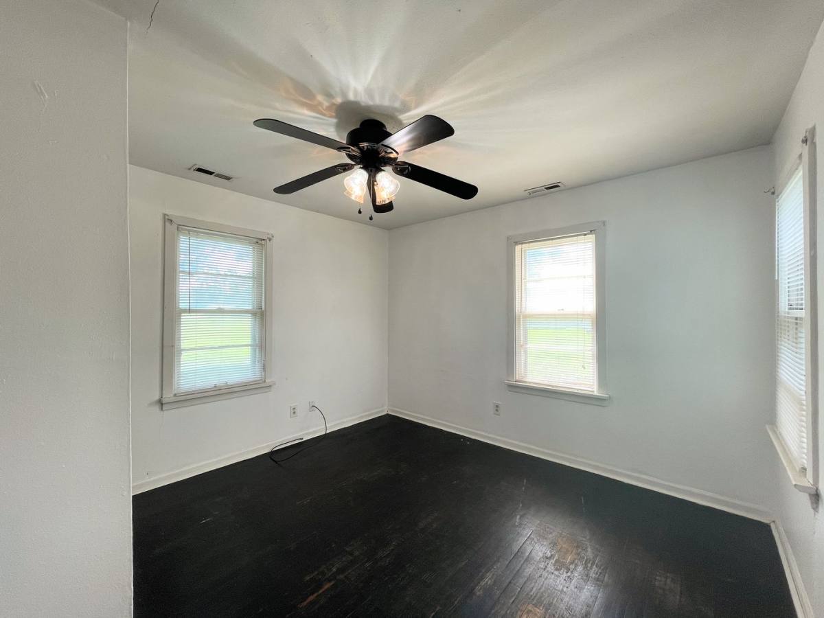 House for rent at 629 Duffy Rd, Hutchinson, KS 67501