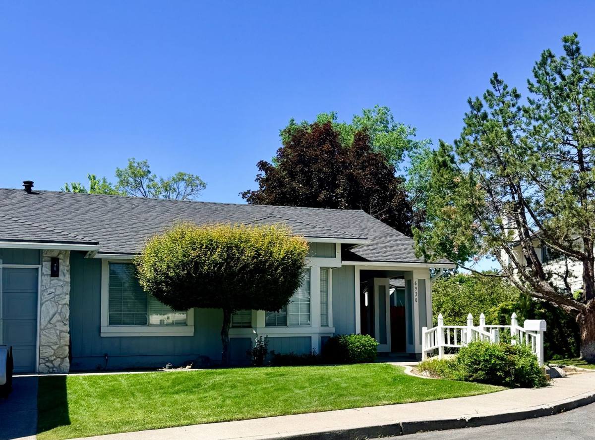 House for rent at 6920 Chesterfield Lane, Reno, NV 89523