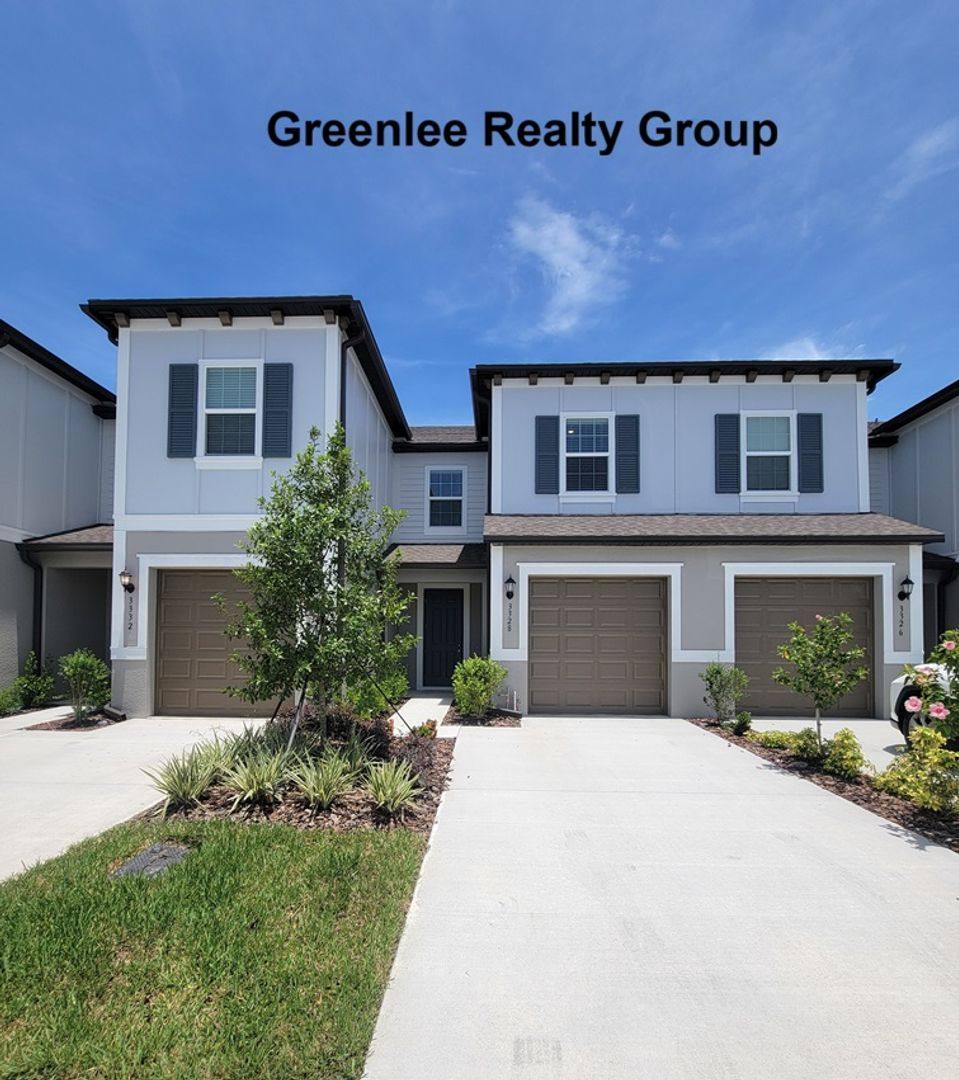 Townhouse for rent at 3328 Lapis Lake Dr, Zephyrhills, FL 33541