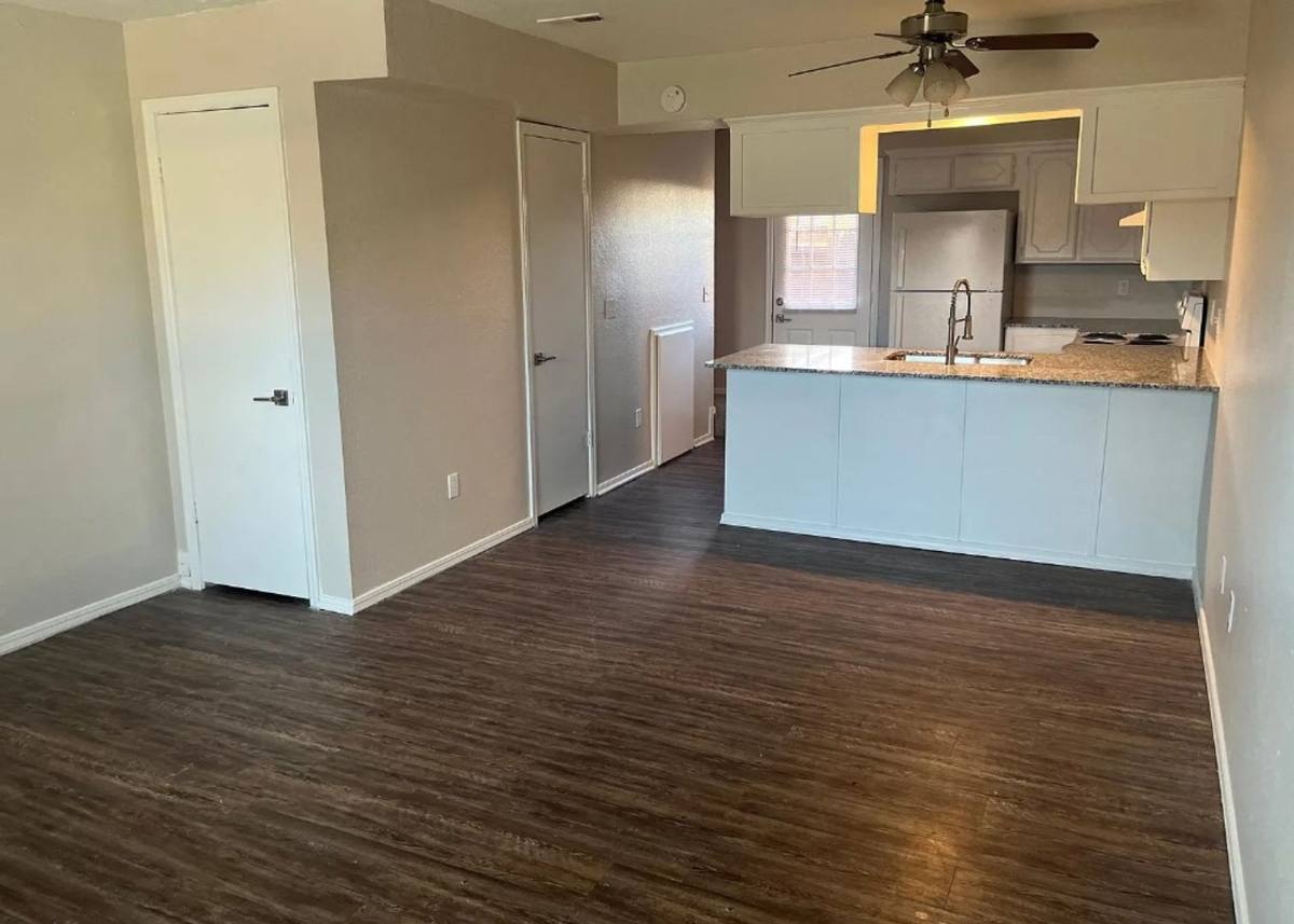 Townhouse for rent at 4436 NW, Oklahoma City, OK 73112