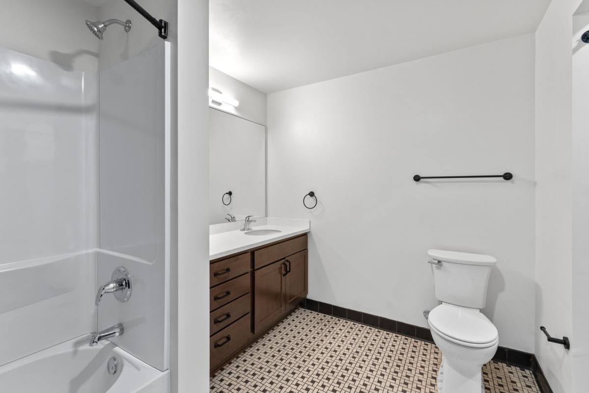 Apartment for rent at 809 N 27th, Milwaukee, WI 53208