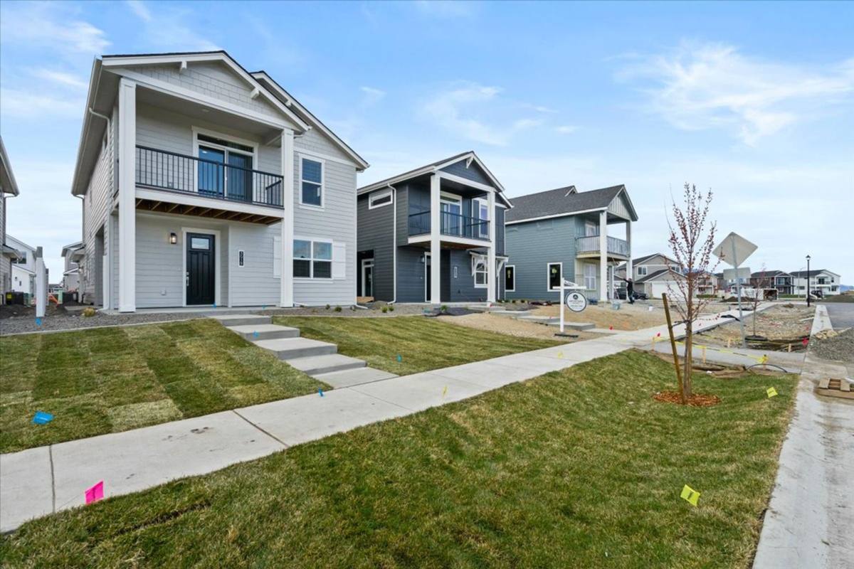 Townhouse for rent at 5209 E Hope Ave, Post Falls, ID 83854