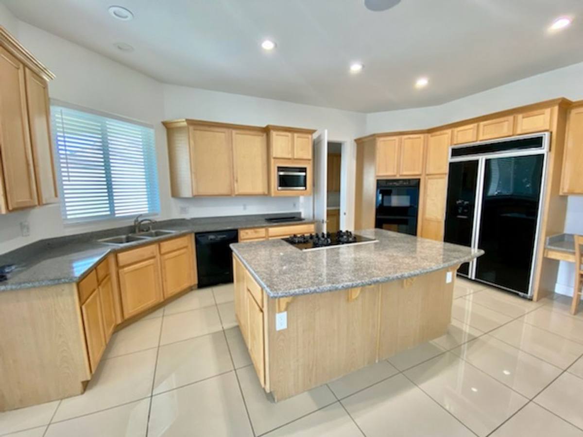 House for rent at 9800 Camden Hills Ave, Las Vegas, NV 89145