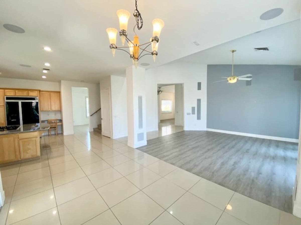 House for rent at 9800 Camden Hills Ave, Las Vegas, NV 89145