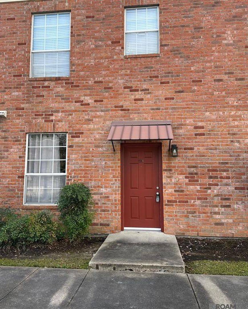 Apartment for rent at 900 Dean Lee Dr, Baton Rouge, LA 70820