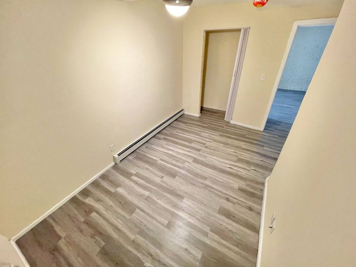 Apartment for rent at 125 Hillside Ave, Waterbury, CT 06710