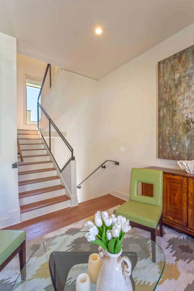 Townhouse for rent at 818-820 Dauphine St, New Orleans, LA 70116