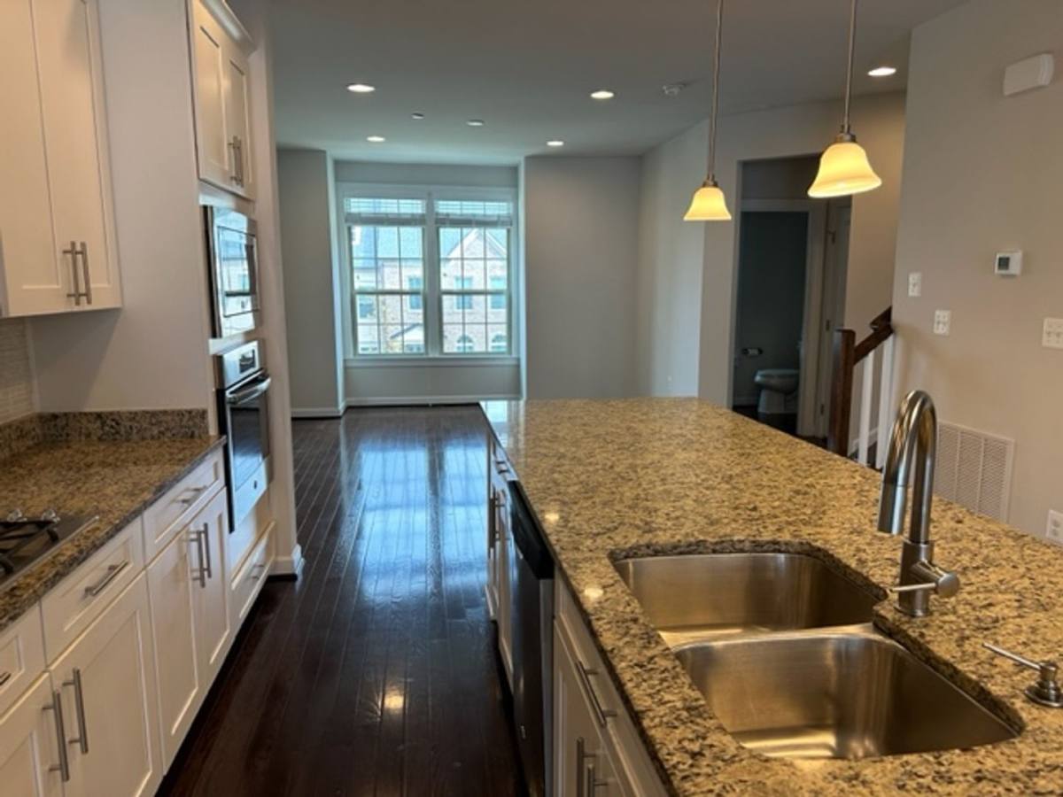 Townhouse for rent at 7313 Taylors Hill Lane, Hanover, MD 21076