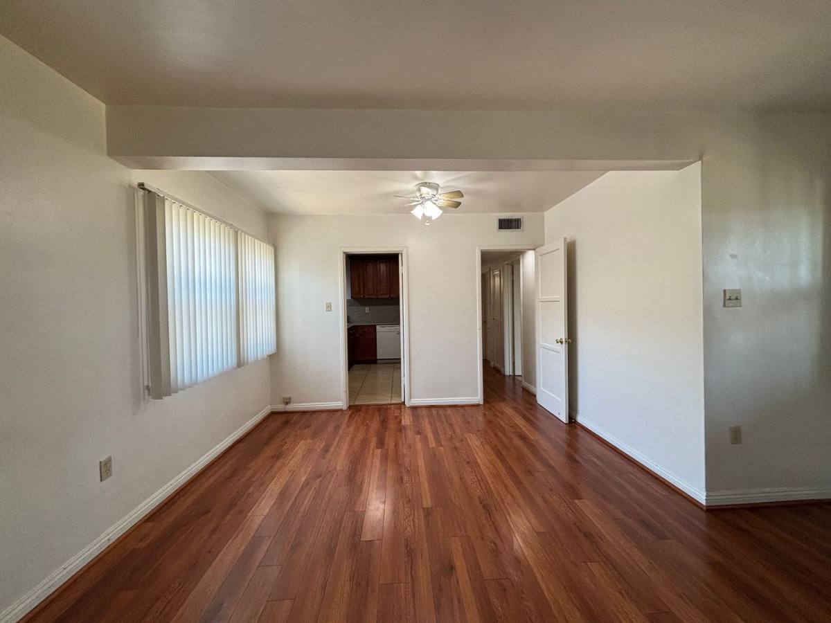 Apartment for rent at 625-633 1 2 W Glenoaks Blvd, Glendale, CA 91202