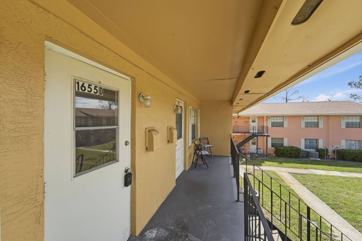 Apartment for rent at 1655 W Oak Ridge Rd #D, Orlando, FL 32809
