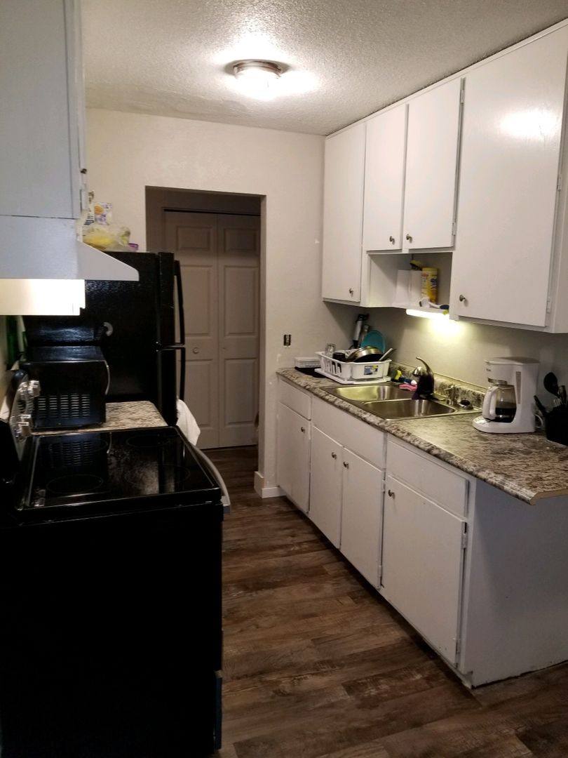 Apartment for rent at 615 Hall Ave, Saint Paul, MN 55107