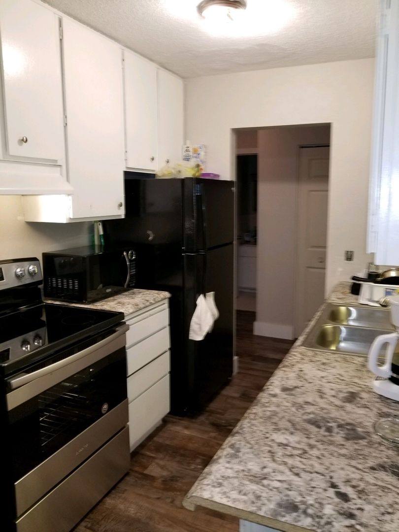 Apartment for rent at 615 Hall Ave, Saint Paul, MN 55107