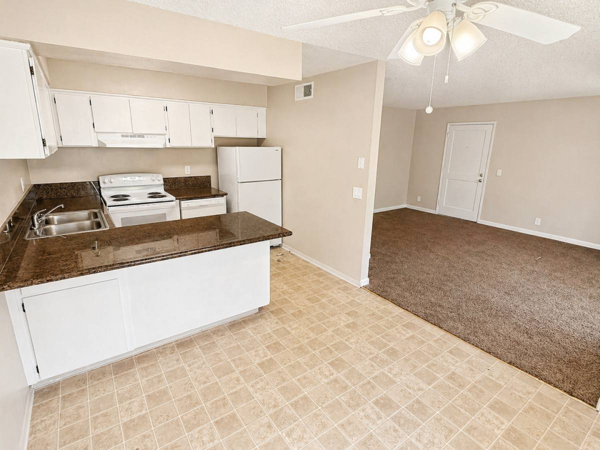 Apartment for rent at 821 W E Ave, Chico, CA 95926