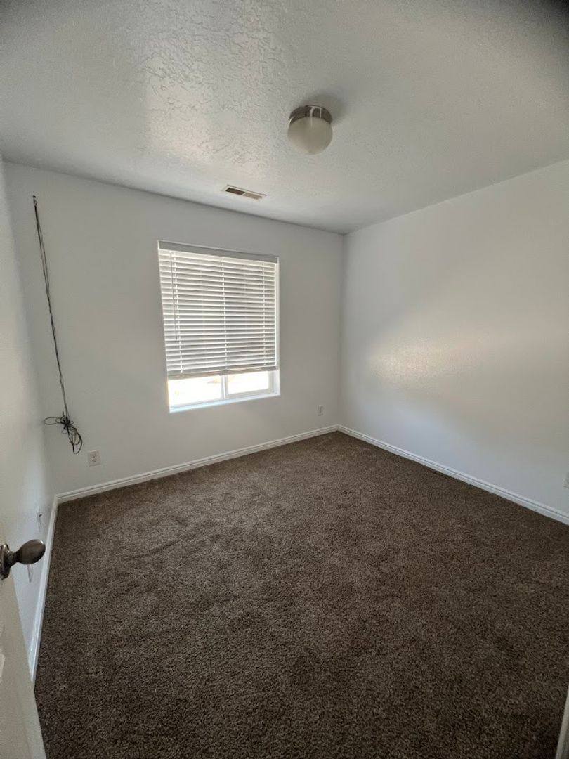 House for rent at 420 W 2000 N, Cedar City, UT 84720