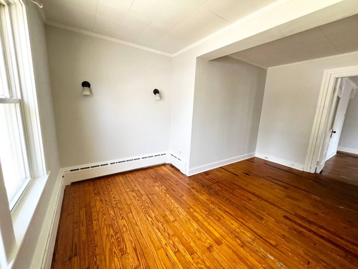Apartment for rent at 252 Main St, Portland, CT 06480