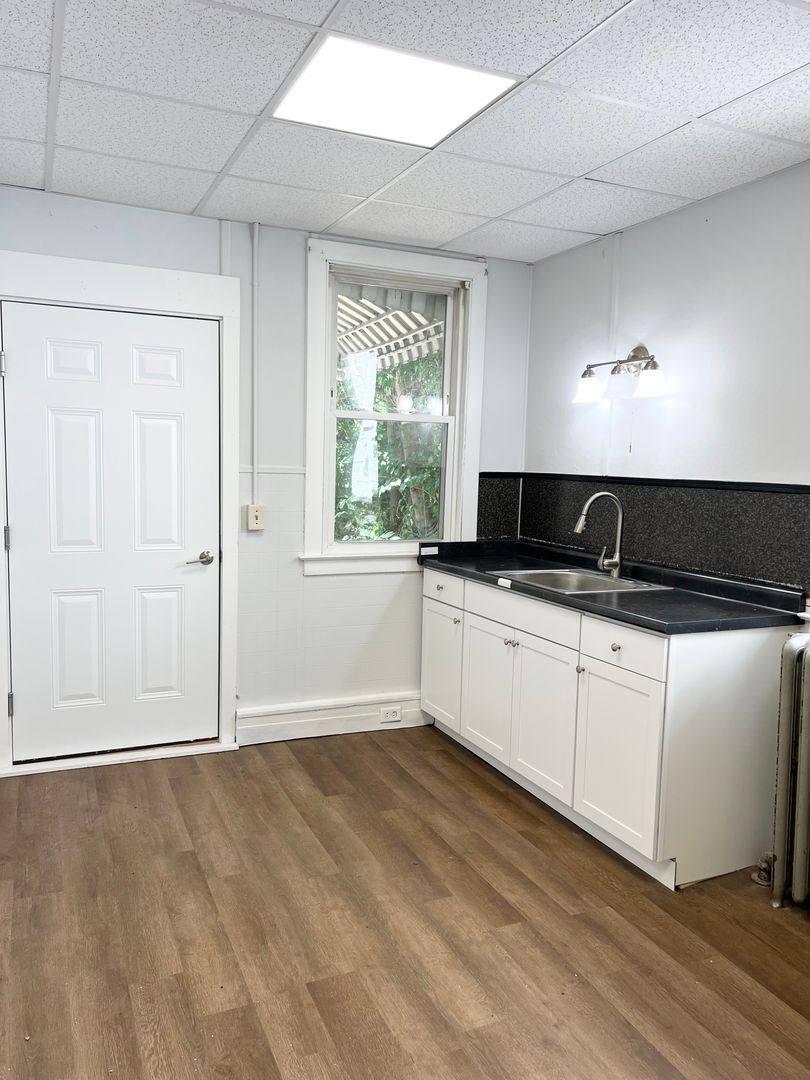 Apartment for rent at 252 Main St, Portland, CT 06480