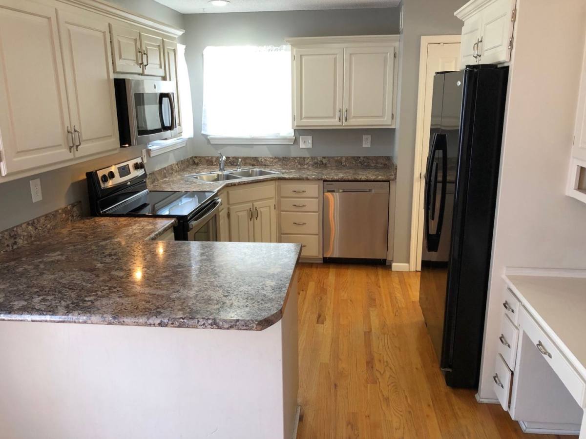 House for rent at 4213 Garland Ave, Leavenworth, KS 66048