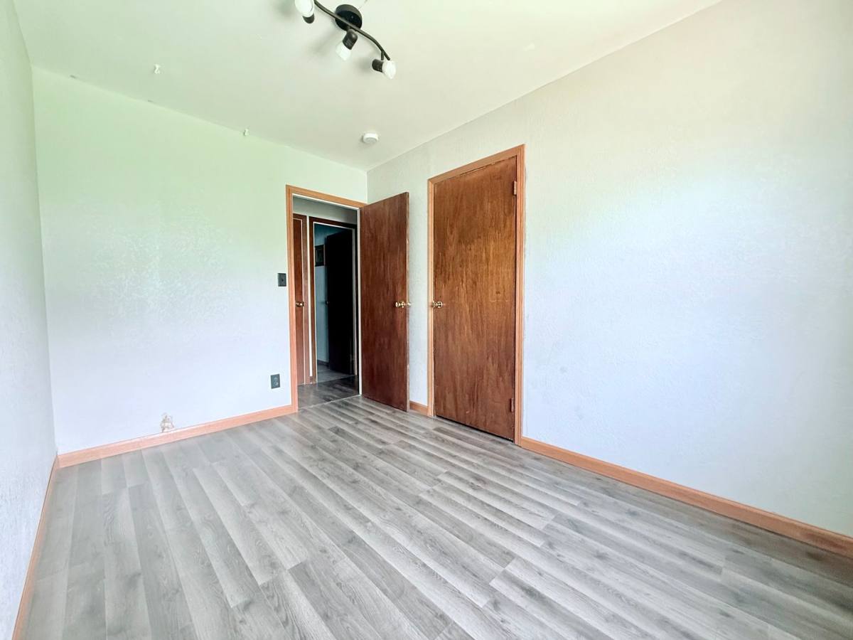 House for rent at 712 Maxwell St, Waterloo, IA 50701