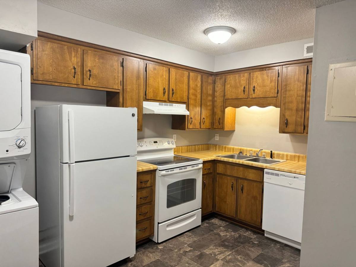 Apartment for rent at 526 Main St, Clarksville, TN 37040
