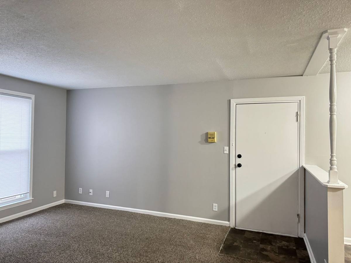 Apartment for rent at 526 Main St, Clarksville, TN 37040