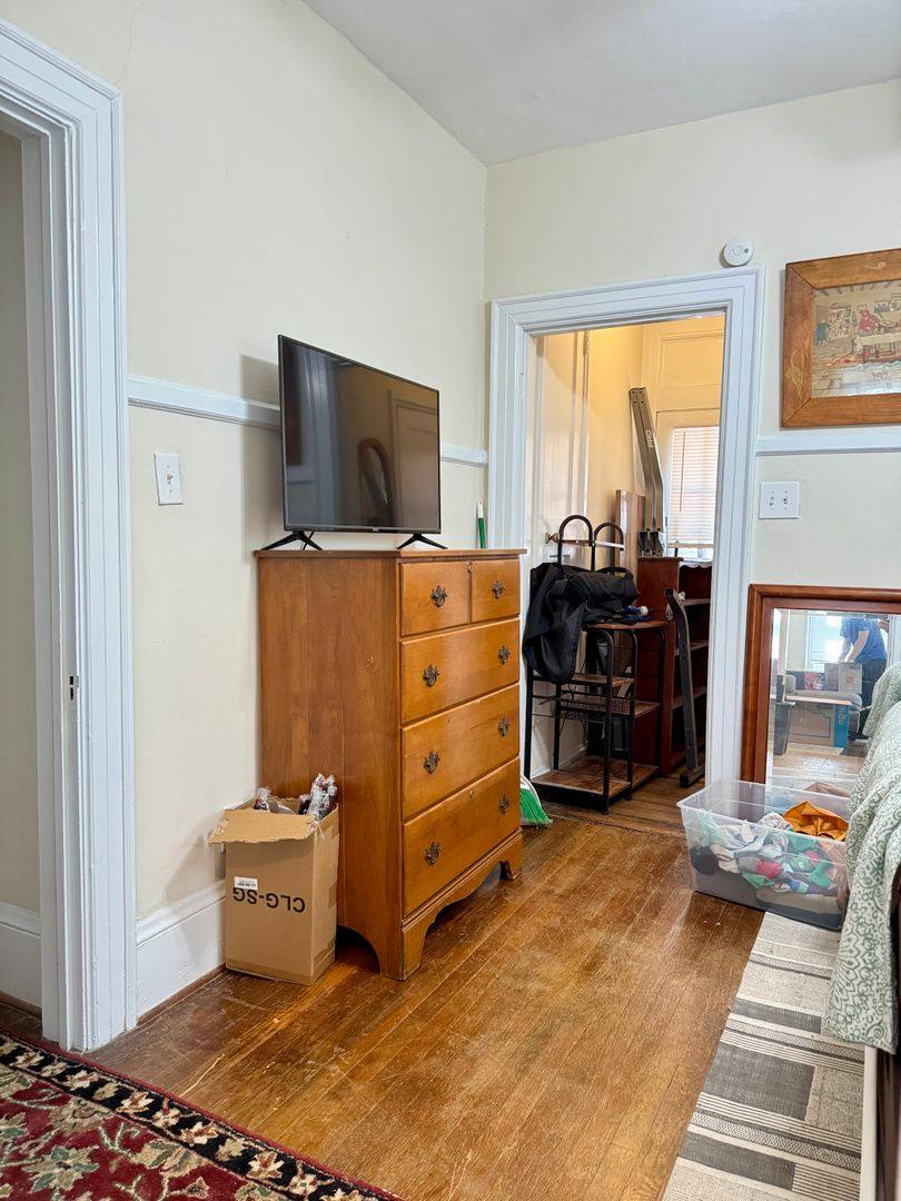 Apartment for rent at 123 Brooks Ave, Raleigh, NC 27607