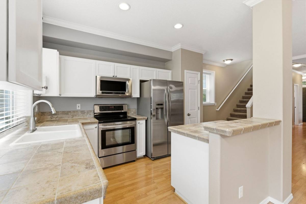 Townhouse for rent at 17208 SW Pleasanton Lane, Beaverton, OR 97003