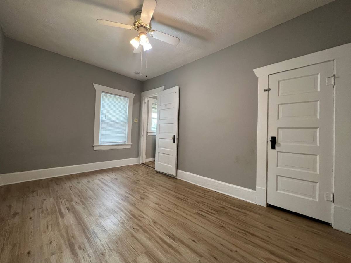 House for rent at 1522 W High St, Springfield, MO 65802