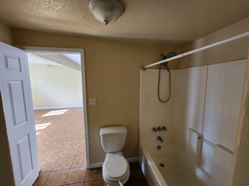 Apartment for rent at 3345 Lakeshore #8, Lakeport, CA 95453