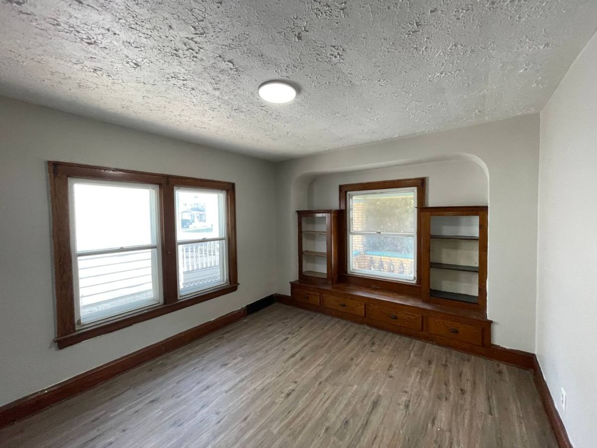 House for rent at 480 E 120th St, Cleveland, OH 44108