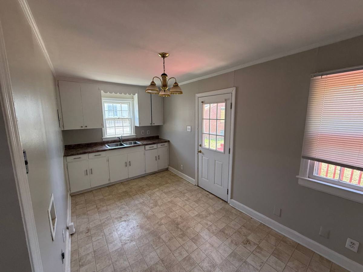 House for rent at 305 N State St, Raleigh, NC 27601