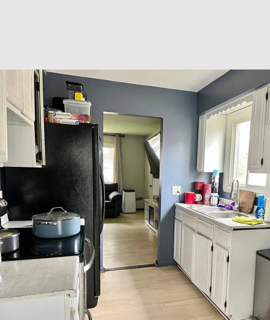Apartment for rent at 1672 Manton St, Saint Paul, MN 55106