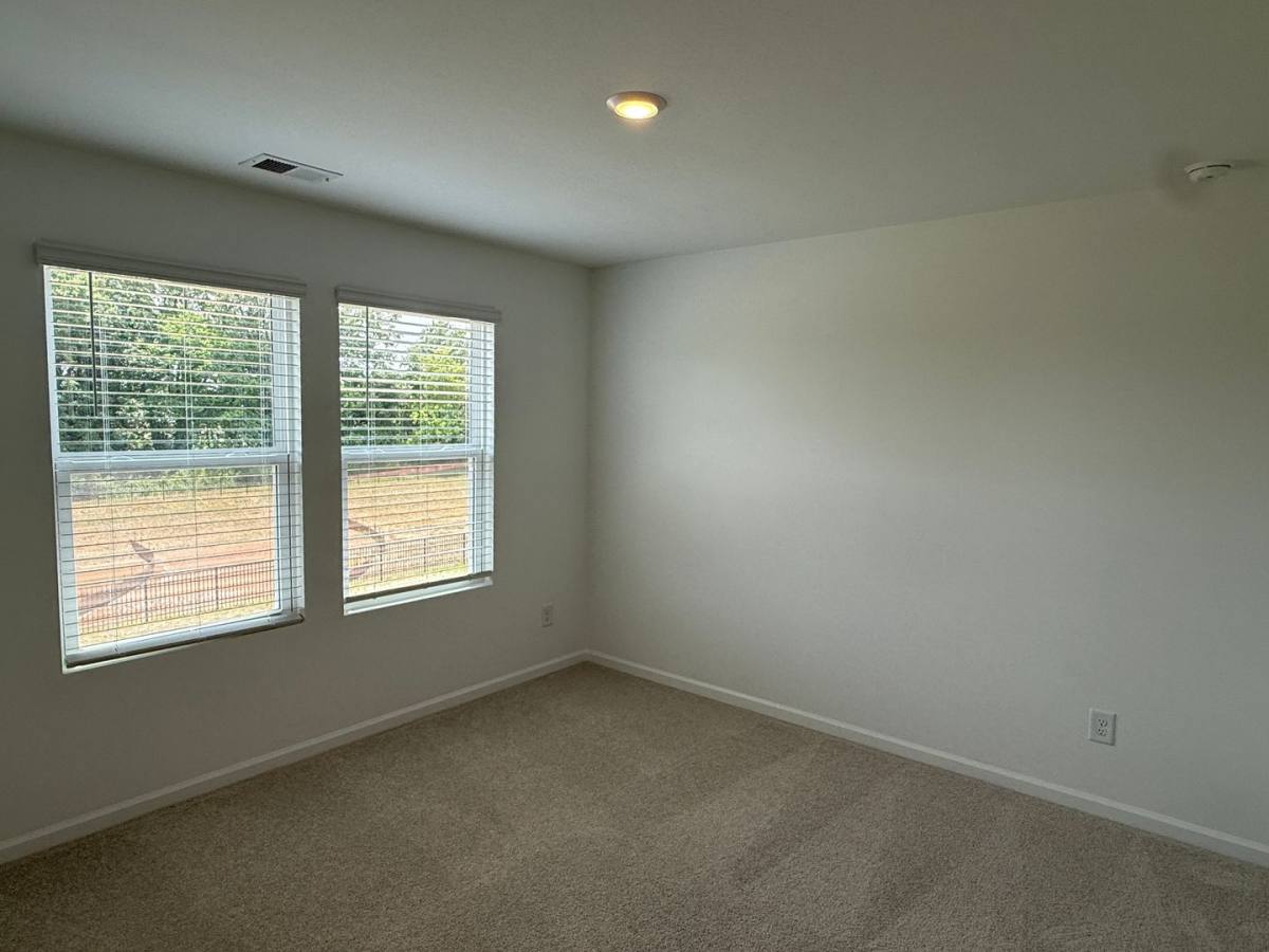House for rent at 404 Silver Birch Court, Shelby, NC 28152