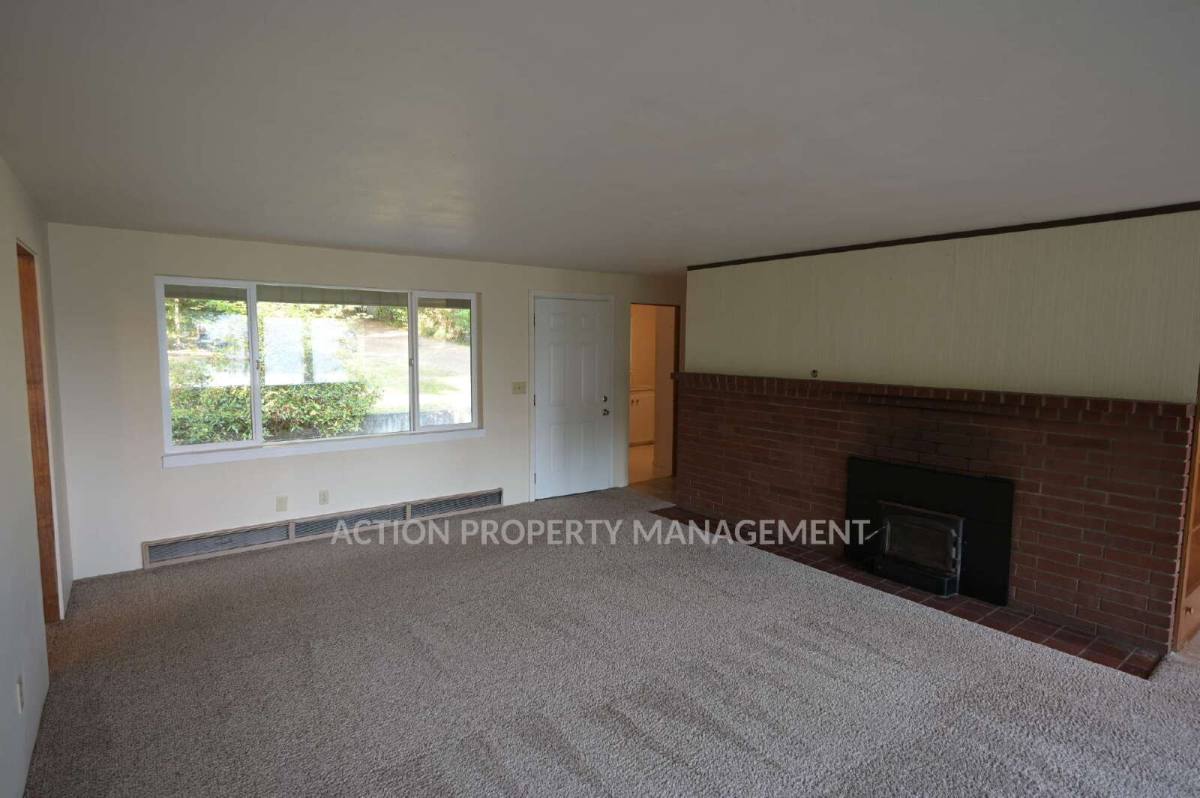 House for rent at 252 Schindler Rd, Sequim, WA 98382