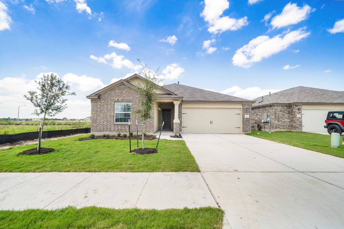 House for rent at 102 Sebring Circle, Hutto, TX 78634