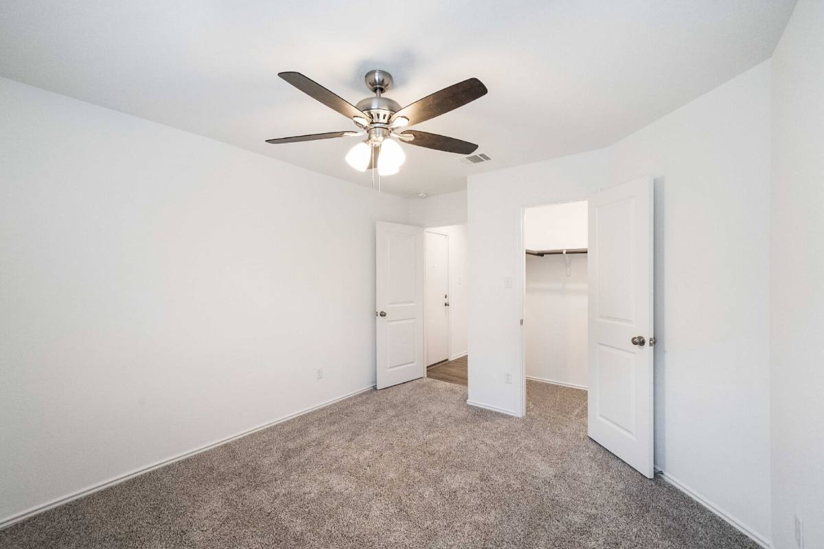 House for rent at 102 Sebring Circle, Hutto, TX 78634