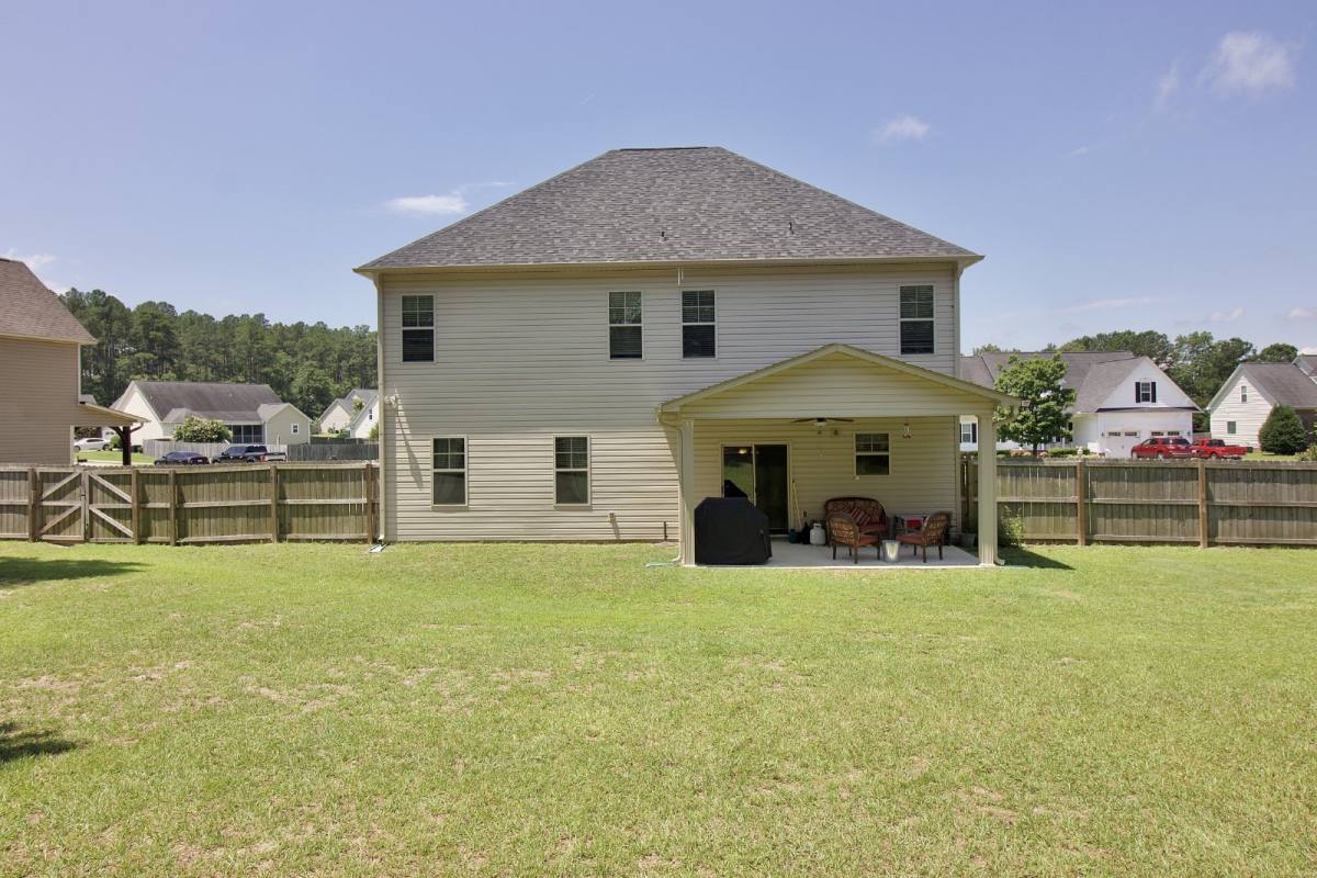 House for rent at 197 Caswell Pines Lane, Raeford, NC 28376