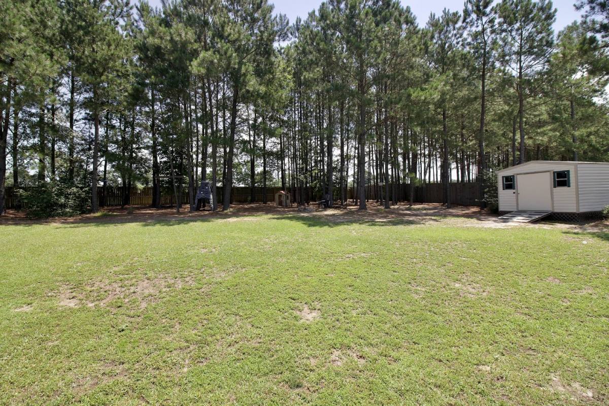 House for rent at 197 Caswell Pines Lane, Raeford, NC 28376