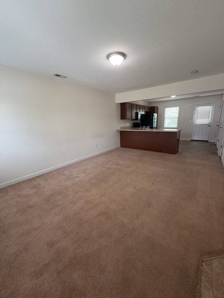 Townhouse for rent at 207 Lanieve Court #10, Hubert, NC 28539