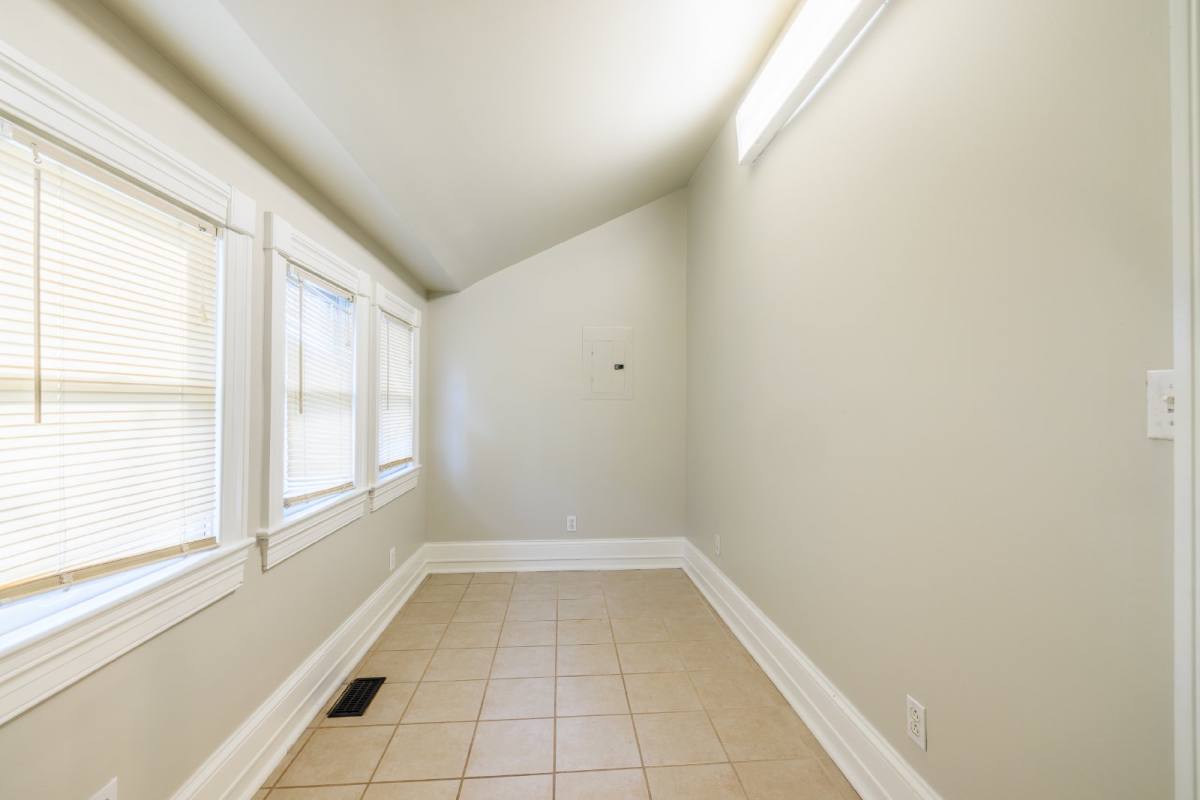 House for rent at 1111 Glenview Dr, Nashville, TN 37206