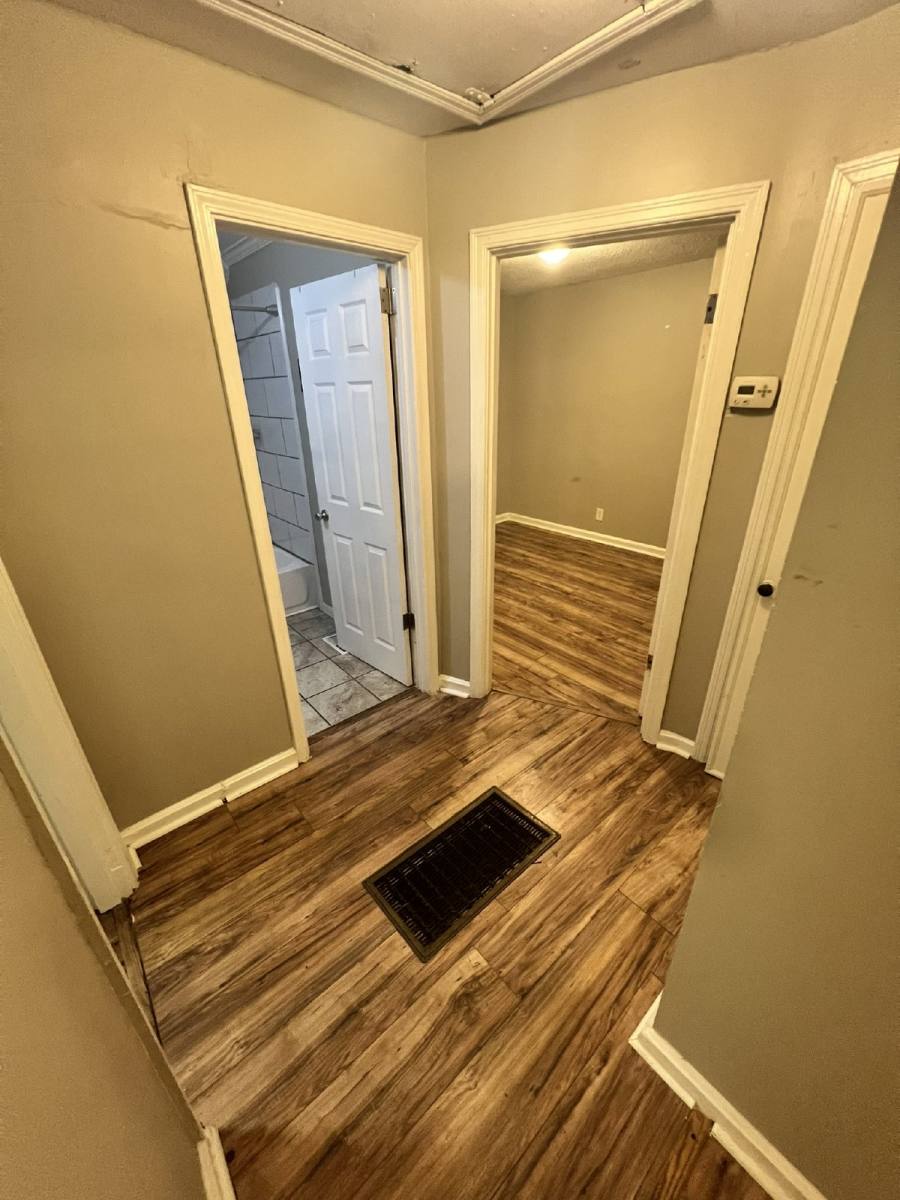 House for rent at 3901 Peachtree Ave Mk, Louisville, KY 40215