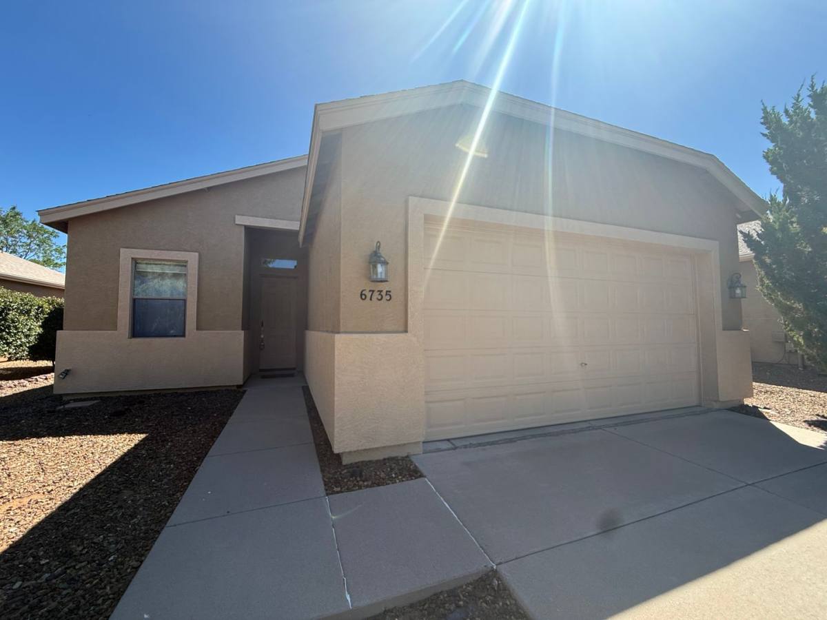 House for rent at 6735 E Kilkenny Place, Prescott Valley, AZ 86314