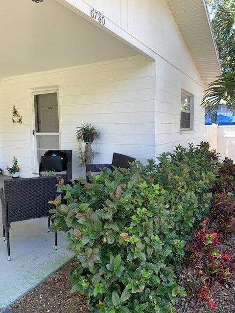 Apartment for rent at 6780 1 2 49th Ave N, Saint Petersburg, FL 33709