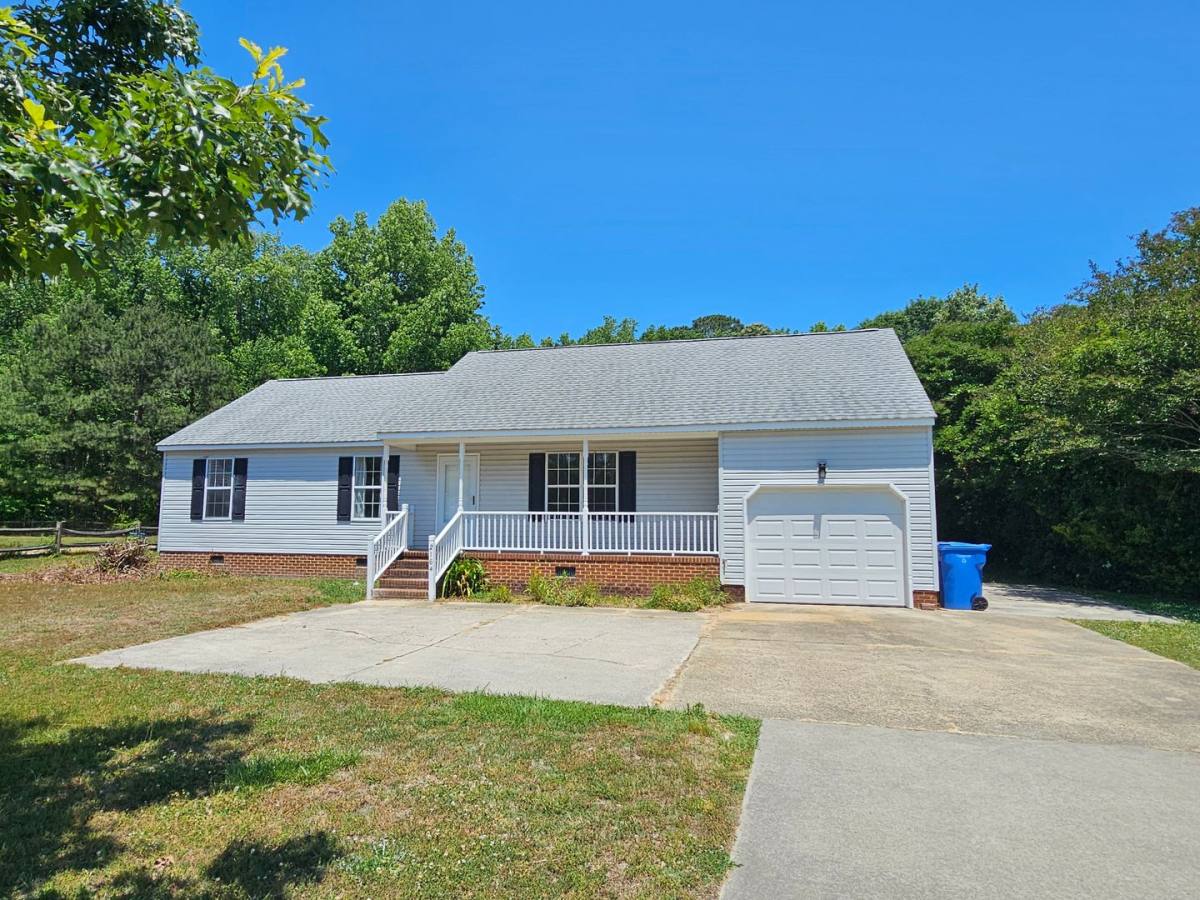 House for rent at 2164 Shipyard Rd, Chesapeake, VA 23323